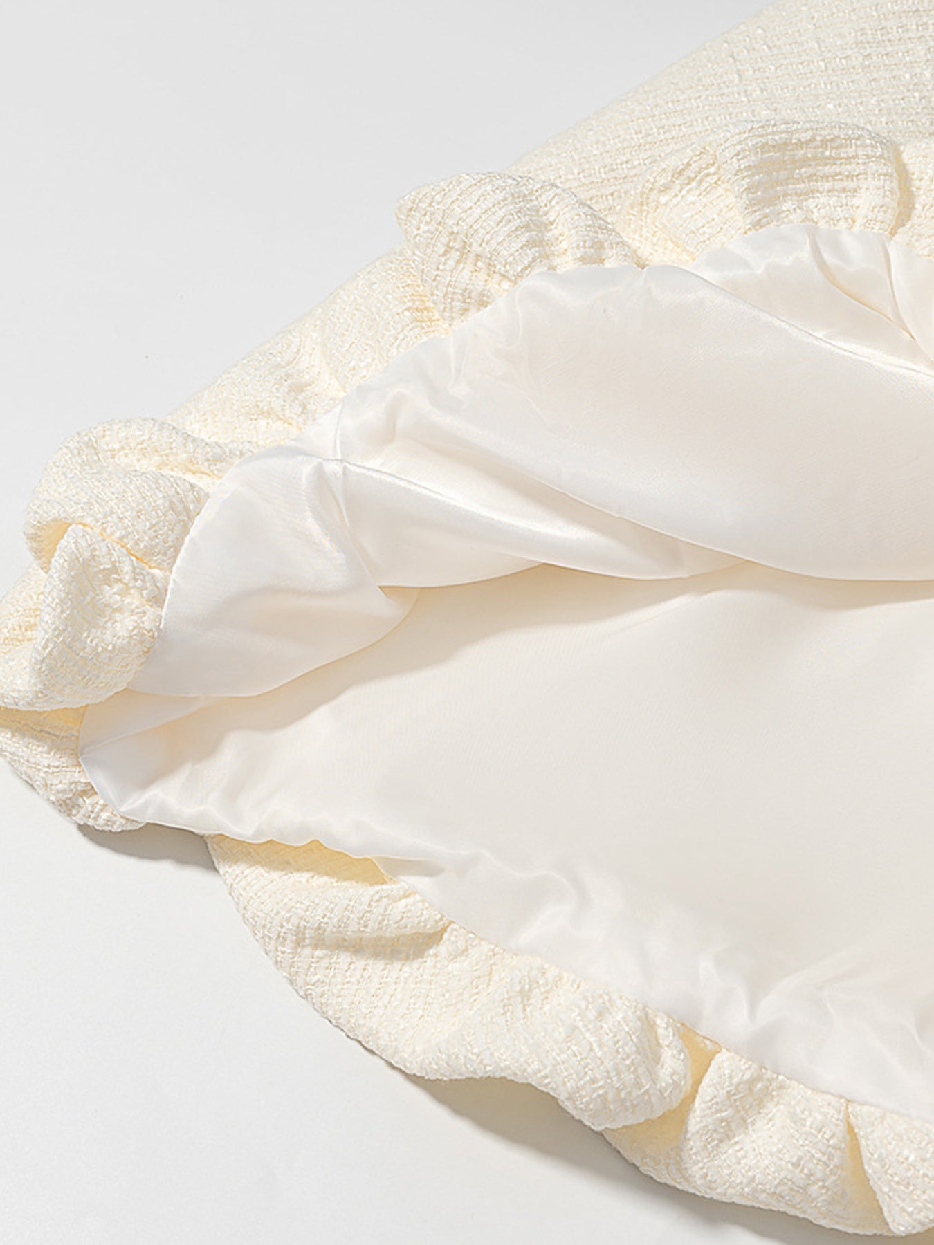 b25d825f8ed744cbbda6bd5473fc2aae-Max